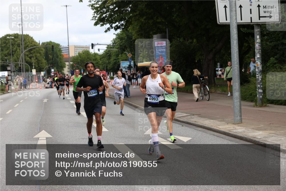 29.06.2025 - hella hamburg halbmarathon Yannick Fuchs http://msf.ph/oto/8190355 29.06.2025 10:31:05 20KM 2121, 2399, 2774, 3809, 6829, 6915, 6990, 6993, 10404, 10852, 11304, 11620, 12051, 12168, 12916, 13991, 14075, 14601, 14622, 15115, 15348, 15621, 16158, 17078, 17217, 18156, 18600 meine-sportfotos.de