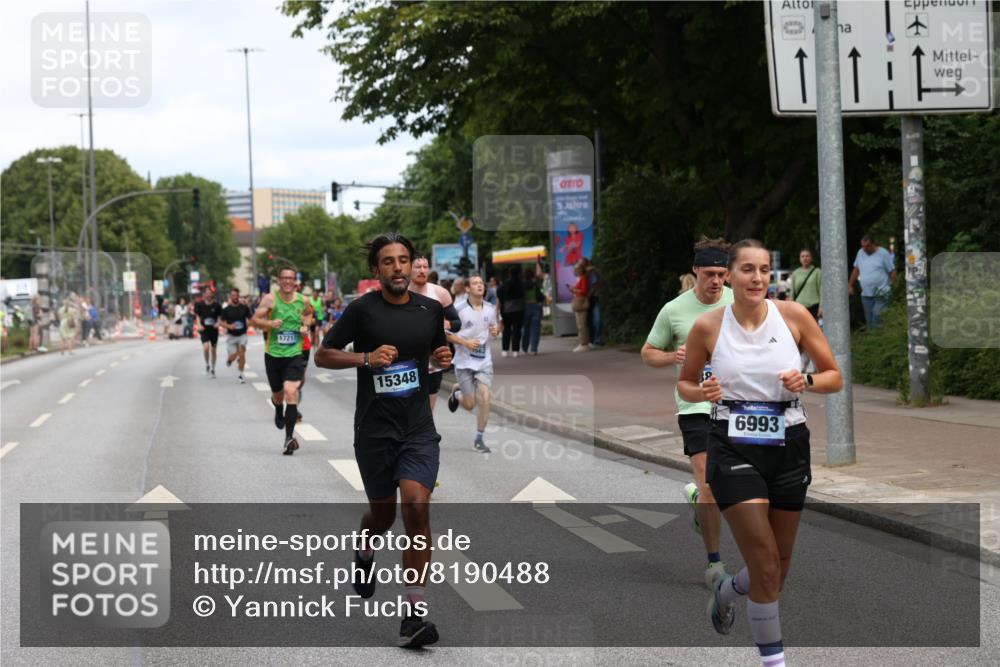 29.06.2025 - hella hamburg halbmarathon Yannick Fuchs http://msf.ph/oto/8190488 29.06.2025 10:31:06 20KM 2121, 2399, 2774, 3809, 6829, 6915, 6990, 6993, 10404, 10852, 11304, 11620, 12051, 12168, 12916, 13991, 14075, 14601, 14622, 15348, 15621, 16158, 17078, 17217, 18156, 18600 meine-sportfotos.de