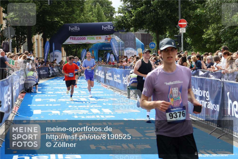 29.06.2025 - hella hamburg halbmarathon Zöllner http://msf.ph/oto/8190525 29.06.2025 10:34:17 Ziel 1080, 3005, 7884, 7901, 14784, 18906 meine-sportfotos.de