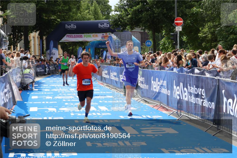 29.06.2025 - hella hamburg halbmarathon Zöllner http://msf.ph/oto/8190564 29.06.2025 10:34:19 Ziel 1080, 3005, 7884, 7901, 14784, 18906 meine-sportfotos.de