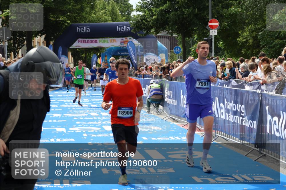 29.06.2025 - hella hamburg halbmarathon Zöllner http://msf.ph/oto/8190600 29.06.2025 10:34:20 Ziel 1002, 1080, 3005, 7901, 14784, 18906 meine-sportfotos.de