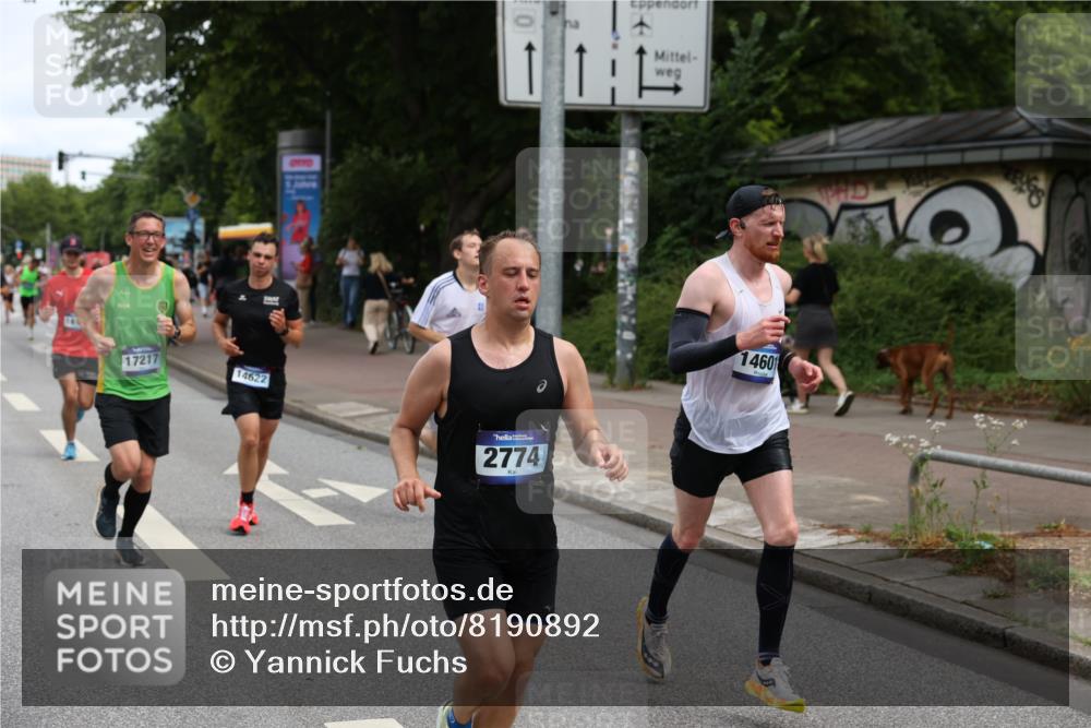29.06.2025 - hella hamburg halbmarathon Yannick Fuchs http://msf.ph/oto/8190892 29.06.2025 10:31:08 20KM 1571, 2121, 2399, 2774, 3809, 6829, 6915, 6990, 6993, 10404, 10852, 11120, 11304, 11620, 12051, 12168, 12916, 13991, 14075, 14601, 14622, 15348, 15621, 16158, 17078, 17217, 18156, 18600 meine-sportfotos.de