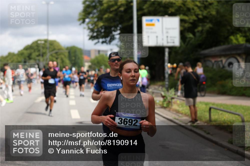 29.06.2025 - hella hamburg halbmarathon Yannick Fuchs http://msf.ph/oto/8190914 29.06.2025 10:43:56 20KM 2516, 2788, 2878, 3414, 3543, 3562, 3692, 4247, 4832, 5447, 5978, 6115, 6125, 6282, 7100, 7332, 7657, 8437, 8454, 8576, 8689, 8813, 8921, 9200, 9491, 9551, 9597, 9723, 9924, 9965, 10189, 11339, 11819, 11975, 12035, 12203, 12271, 13159, 13225, 13690, 13976, 14562, 14794, 14838, 15519, 15620, 15966, 16403, 16653, 16738, 16843, 16877, 16891, 17001, 17282, 17753, 17908, 18058, 18350, 18926, 18960, 19109 meine-sportfotos.de