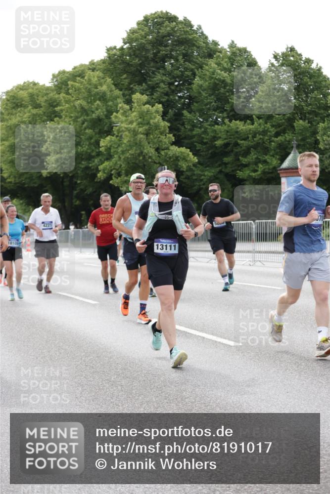 29.06.2025 - hella hamburg halbmarathon Jannik Wohlers http://msf.ph/oto/8191017 29.06.2025 10:24:11 Lombardsbrücke 1064, 1352, 1395, 2280, 2944, 3053, 3099, 3113, 3132, 3421, 3786, 4111, 4221, 4464, 5138, 5829, 5830, 6261, 6570, 7975, 10907, 11651, 11816, 11817, 12070, 12303, 13111, 13113, 13380, 13573, 13638, 14143, 15796, 15975, 18077, 18105, 19080 meine-sportfotos.de