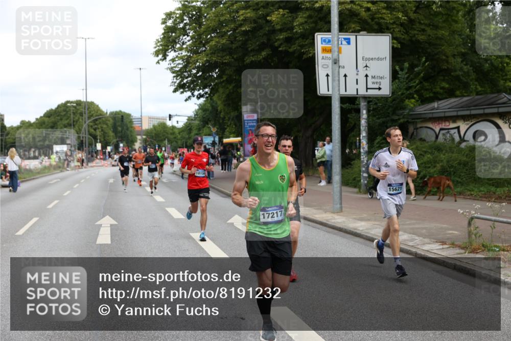 29.06.2025 - hella hamburg halbmarathon Yannick Fuchs http://msf.ph/oto/8191232 29.06.2025 10:31:09 20KM 1571, 2121, 2399, 2774, 3809, 6915, 6993, 9313, 10404, 10852, 11120, 11304, 11620, 12051, 12168, 12916, 13991, 14075, 14601, 14622, 15348, 15621, 16158, 17078, 17217, 18156, 18600 meine-sportfotos.de