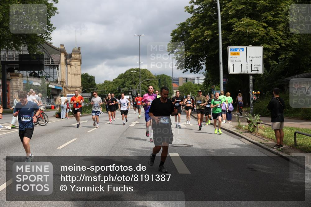 29.06.2025 - hella hamburg halbmarathon Yannick Fuchs http://msf.ph/oto/8191387 29.06.2025 10:43:59 20KM 1216, 2516, 2788, 2878, 3414, 3543, 3562, 3692, 4247, 4933, 5447, 5978, 6115, 6125, 6282, 7100, 7332, 7657, 8437, 8454, 8576, 8689, 8813, 8899, 8921, 9031, 9200, 9491, 9551, 9597, 9723, 9965, 10189, 10480, 11339, 11975, 12035, 12203, 12271, 12733, 13159, 13225, 13463, 13690, 13976, 14562, 14794, 14838, 15519, 15620, 15966, 16403, 16738, 16843, 16877, 16887, 17001, 17282, 17908, 18350, 18451, 18926, 18960, 19109 meine-sportfotos.de