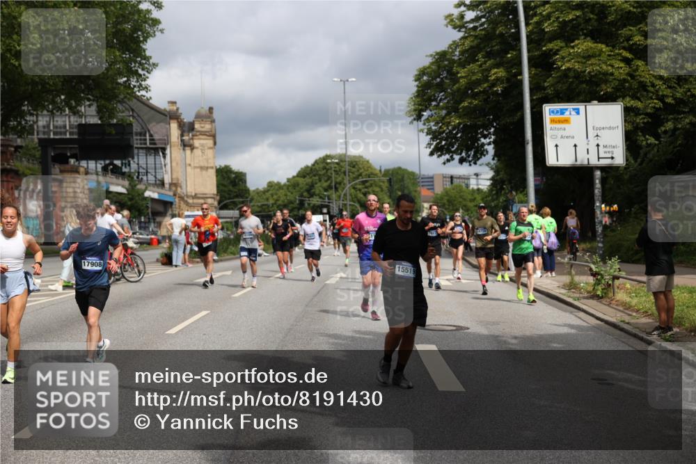 29.06.2025 - hella hamburg halbmarathon Yannick Fuchs http://msf.ph/oto/8191430 29.06.2025 10:43:59 20KM 1216, 2516, 2788, 2878, 3414, 3543, 3562, 3692, 4247, 4933, 5447, 5978, 6115, 6125, 6282, 7100, 7332, 7657, 8437, 8454, 8576, 8689, 8813, 8899, 8921, 9031, 9200, 9491, 9551, 9597, 9723, 9965, 10189, 10480, 11339, 11975, 12035, 12203, 12271, 12733, 13159, 13225, 13463, 13690, 13976, 14562, 14794, 14838, 15519, 15620, 15966, 16403, 16738, 16843, 16877, 16887, 17001, 17282, 17908, 18350, 18451, 18926, 18960, 19109 meine-sportfotos.de