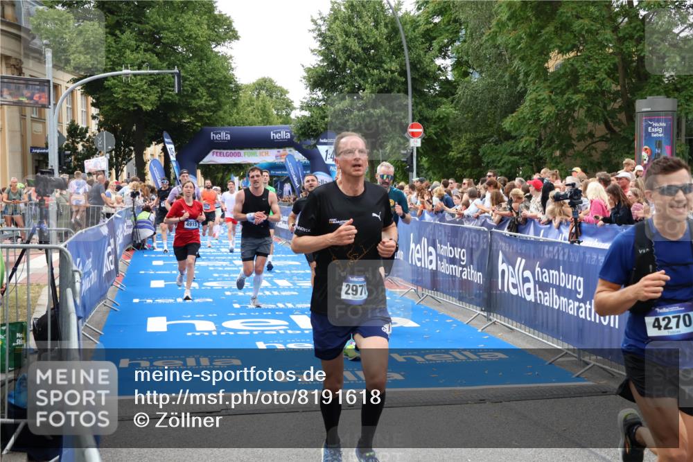 29.06.2025 - hella hamburg halbmarathon Zöllner http://msf.ph/oto/8191618 29.06.2025 10:44:54 Ziel 1941, 2098, 2970, 3004, 3098, 3785, 4425, 4915, 7056, 7167, 7325, 9720, 12161, 16834, 17406, 18631, 19207, 19210 meine-sportfotos.de
