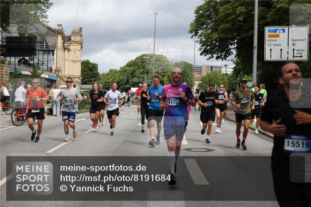 29.06.2025 - hella hamburg halbmarathon Yannick Fuchs http://msf.ph/oto/8191684 29.06.2025 10:44:00 20KM 1216, 2516, 2788, 2878, 3414, 3543, 3562, 3692, 3852, 4247, 4933, 5447, 5978, 6115, 6125, 6282, 7100, 7657, 8437, 8454, 8576, 8689, 8813, 8899, 8921, 9031, 9200, 9303, 9491, 9551, 9597, 9723, 9965, 10189, 10480, 11339, 11975, 12035, 12203, 12271, 12733, 13159, 13225, 13463, 13690, 13976, 14562, 14794, 14838, 15519, 15620, 15966, 16000, 16403, 16738, 16843, 16877, 16887, 17001, 17282, 17908, 18229, 18350, 18451, 18926, 18960, 19109 meine-sportfotos.de