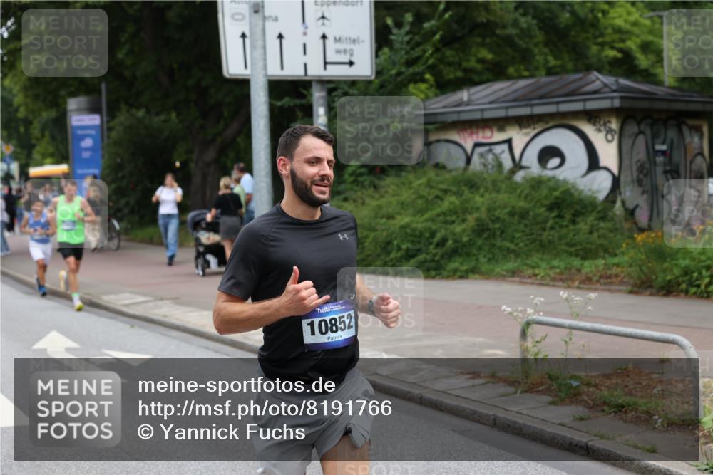 29.06.2025 - hella hamburg halbmarathon Yannick Fuchs http://msf.ph/oto/8191766 29.06.2025 10:31:14 20KM 1385, 1571, 2121, 2774, 3809, 3959, 5961, 6915, 6993, 7831, 8084, 8121, 9313, 10404, 10852, 11120, 11304, 11620, 12051, 12168, 12916, 13991, 14075, 14601, 14622, 15348, 15621, 16158, 17078, 17192, 17217, 18038, 18156, 18733 meine-sportfotos.de
