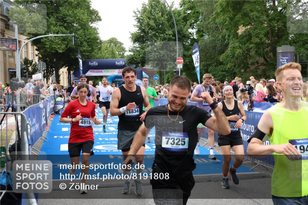 29.06.2025 - hella hamburg halbmarathon Zöllner http://msf.ph/oto/8191808 29.06.2025 10:44:56 Ziel 1520, 2098, 2890, 3004, 3098, 4425, 4915, 7056, 7167, 7325, 9030, 9720, 12161, 16834, 17382, 17406, 18055, 18631, 19207, 19210 meine-sportfotos.de