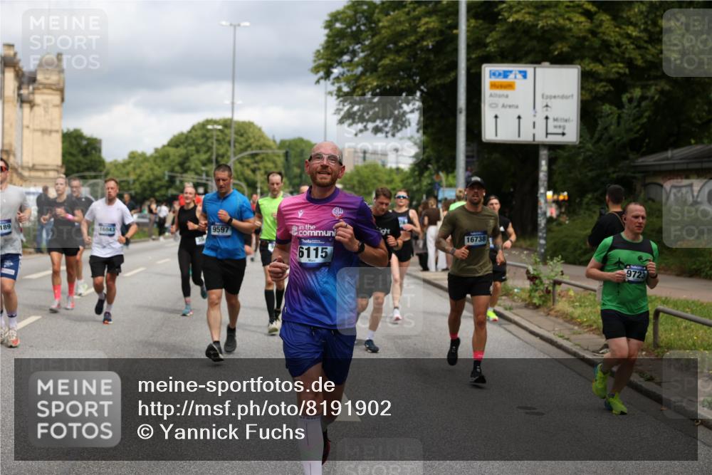 29.06.2025 - hella hamburg halbmarathon Yannick Fuchs http://msf.ph/oto/8191902 29.06.2025 10:44:01 20KM 1216, 2020, 2516, 2788, 2878, 3414, 3543, 3562, 3692, 3852, 4247, 4933, 5447, 5978, 6115, 6125, 6282, 7100, 7657, 8454, 8576, 8689, 8813, 8899, 8921, 9031, 9200, 9303, 9491, 9551, 9597, 9723, 9965, 10189, 10480, 11339, 11975, 12035, 12203, 12271, 12733, 13159, 13225, 13463, 13690, 13976, 14562, 14794, 14838, 15519, 15620, 15966, 16000, 16403, 16738, 16843, 16877, 16887, 17001, 17282, 17908, 18229, 18350, 18451, 18926, 18960 meine-sportfotos.de