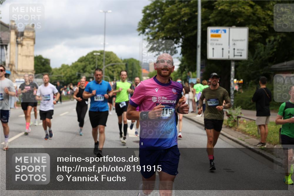 29.06.2025 - hella hamburg halbmarathon Yannick Fuchs http://msf.ph/oto/8191915 29.06.2025 10:44:01 20KM 1216, 2020, 2516, 2788, 2878, 3414, 3543, 3562, 3692, 3852, 4247, 4933, 5447, 5978, 6115, 6125, 6282, 7100, 7657, 8454, 8576, 8689, 8813, 8899, 8921, 9031, 9200, 9303, 9491, 9551, 9597, 9723, 9965, 10189, 10480, 11339, 11975, 12035, 12203, 12271, 12733, 13159, 13225, 13463, 13690, 13976, 14562, 14794, 14838, 15519, 15620, 15966, 16000, 16403, 16738, 16843, 16877, 16887, 17001, 17282, 17908, 18229, 18350, 18451, 18926, 18960 meine-sportfotos.de