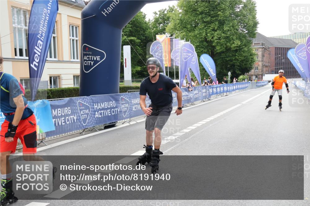 29.06.2025 - hella hamburg halbmarathon Strokosch-Dieckow http://msf.ph/oto/8191940 29.06.2025 09:33:42 Ziel 20119, 20126, 20367 meine-sportfotos.de