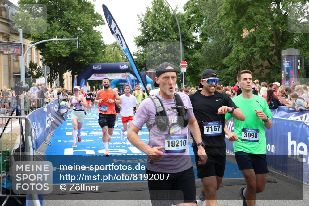 29.06.2025 - hella hamburg halbmarathon Zöllner http://msf.ph/oto/8192007 29.06.2025 10:44:58 Ziel 1424, 1520, 2098, 2890, 3098, 4425, 7056, 7167, 9030, 9720, 12161, 16058, 17382, 17406, 17544, 18055, 18631, 19210 meine-sportfotos.de