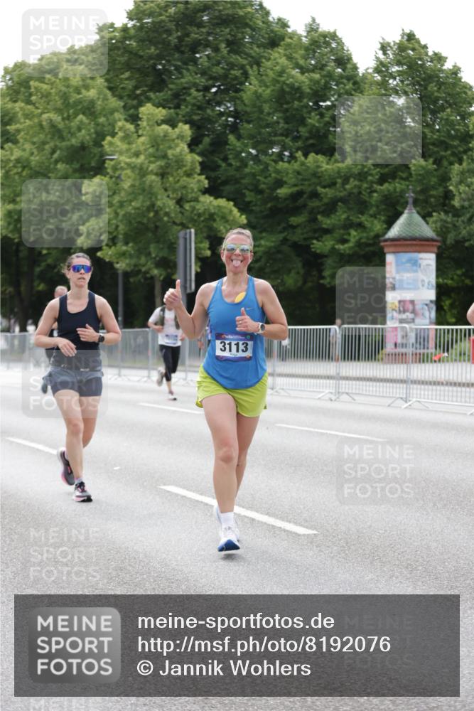 29.06.2025 - hella hamburg halbmarathon Jannik Wohlers http://msf.ph/oto/8192076 29.06.2025 10:24:17 Lombardsbrücke 1352, 1395, 2108, 2280, 2944, 3053, 3099, 3113, 3132, 3421, 4111, 4221, 4444, 5138, 5829, 5830, 6261, 6570, 10907, 11651, 11816, 11817, 12070, 12303, 13111, 13113, 13638, 14898, 15124, 15796, 15975, 17535, 18105, 19080 meine-sportfotos.de