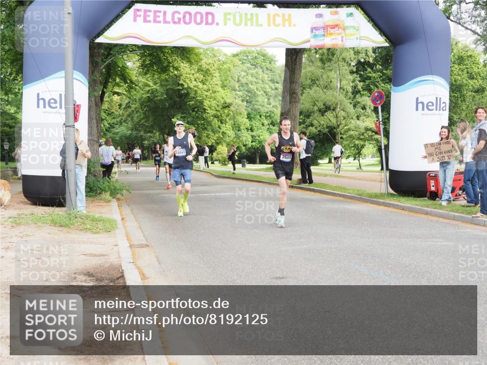29.06.2025 - hella hamburg halbmarathon MichiJ http://msf.ph/oto/8192125 29.06.2025 10:19:54 Zwischen KM18-KM19 2689, 8190, 8318, 8784, 9634, 10270, 18422 meine-sportfotos.de