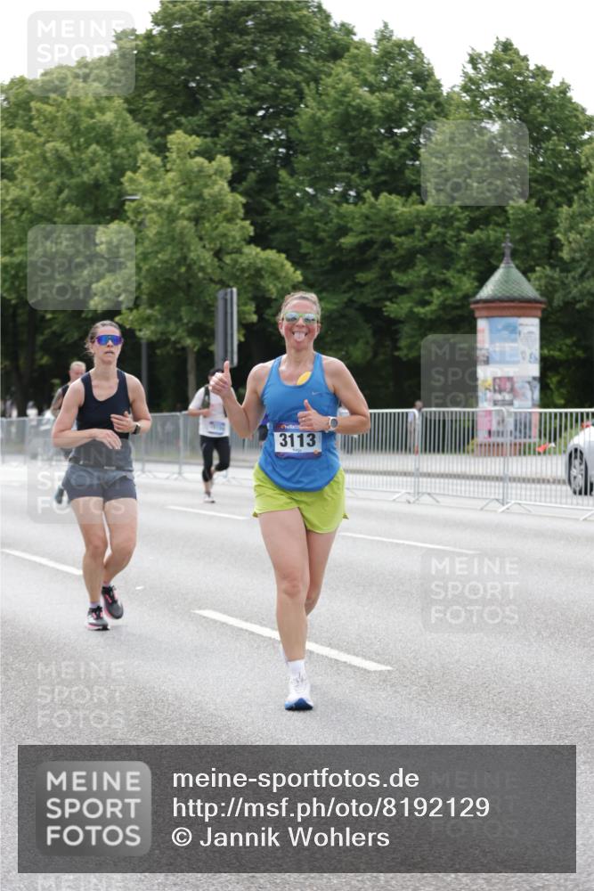 29.06.2025 - hella hamburg halbmarathon Jannik Wohlers http://msf.ph/oto/8192129 29.06.2025 10:24:17 Lombardsbrücke 1352, 1395, 2108, 2280, 2944, 3053, 3099, 3113, 3132, 3421, 4111, 4221, 4444, 5138, 5829, 5830, 6261, 6570, 10907, 11651, 11816, 11817, 12070, 12303, 13111, 13113, 13638, 14898, 15124, 15796, 15975, 17535, 18105, 19080 meine-sportfotos.de