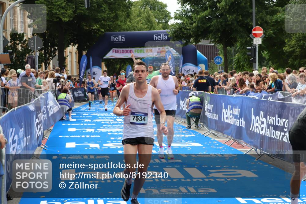 29.06.2025 - hella hamburg halbmarathon Zöllner http://msf.ph/oto/8192340 29.06.2025 10:34:38 Ziel 16148, 1644, 6169, 7534, 11230, 11661, 15887, 16148, 18026 meine-sportfotos.de