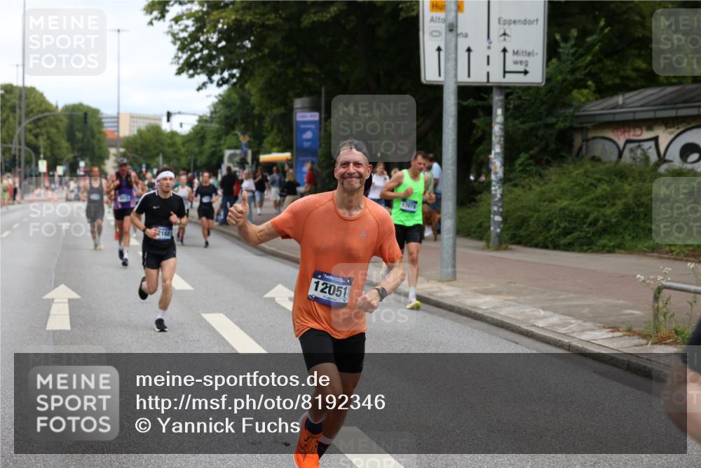 29.06.2025 - hella hamburg halbmarathon Yannick Fuchs http://msf.ph/oto/8192346 29.06.2025 10:31:16 20KM 1385, 1571, 2121, 2774, 3959, 5961, 6915, 7831, 8084, 8121, 9313, 10404, 10852, 11120, 11304, 11620, 12051, 12168, 12916, 13991, 14075, 14622, 15621, 16158, 17078, 17192, 18038, 18156, 18733 meine-sportfotos.de