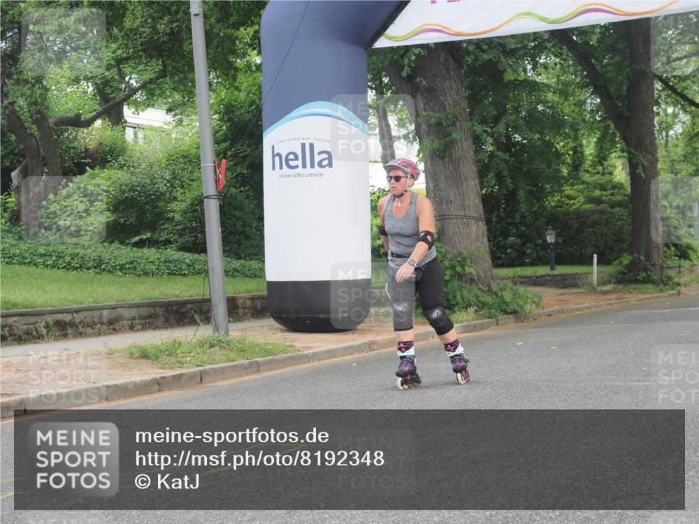 29.06.2025 - hella hamburg halbmarathon KatJ http://msf.ph/oto/8192348 29.06.2025 09:26:56 Zwischen KM18-KM19  meine-sportfotos.de