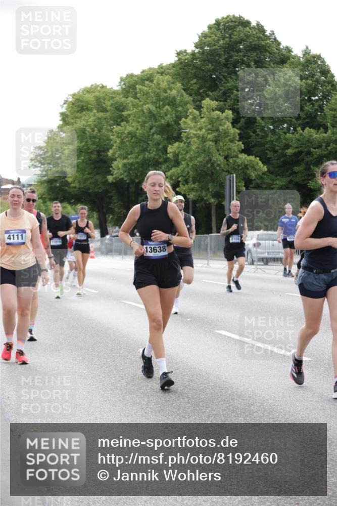29.06.2025 - hella hamburg halbmarathon Jannik Wohlers http://msf.ph/oto/8192460 29.06.2025 10:24:19 Lombardsbrücke 1352, 1395, 2108, 2249, 2280, 2944, 3053, 3099, 3113, 3132, 3421, 4111, 4221, 4444, 5126, 5138, 5829, 5830, 6261, 6570, 10907, 11651, 11816, 11817, 12070, 12303, 13111, 13113, 13638, 14898, 15124, 15796, 15975, 17535, 18105 meine-sportfotos.de