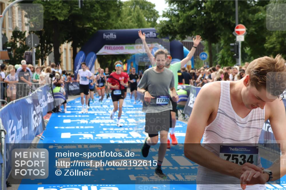 29.06.2025 - hella hamburg halbmarathon Zöllner http://msf.ph/oto/8192615 29.06.2025 10:34:40 Ziel 16148, 6169, 6878, 8395, 11230, 11661, 14289, 15887, 16148, 18026 meine-sportfotos.de
