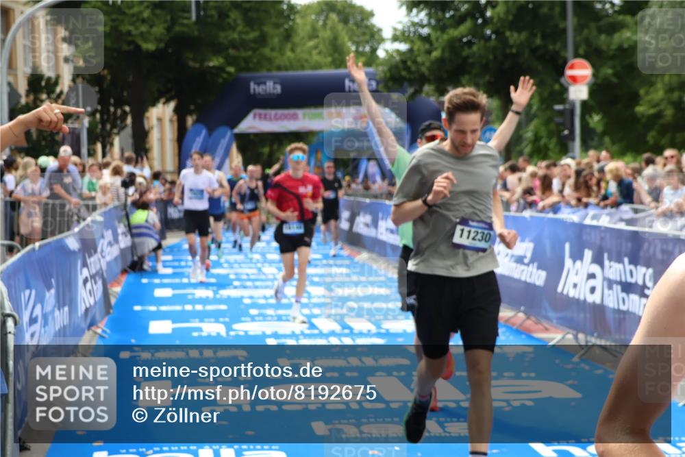 29.06.2025 - hella hamburg halbmarathon Zöllner http://msf.ph/oto/8192675 29.06.2025 10:34:41 Ziel 16148, 5152, 5554, 6169, 6878, 8395, 11230, 11661, 14289, 14603, 15887, 16148, 17014, 18026 meine-sportfotos.de