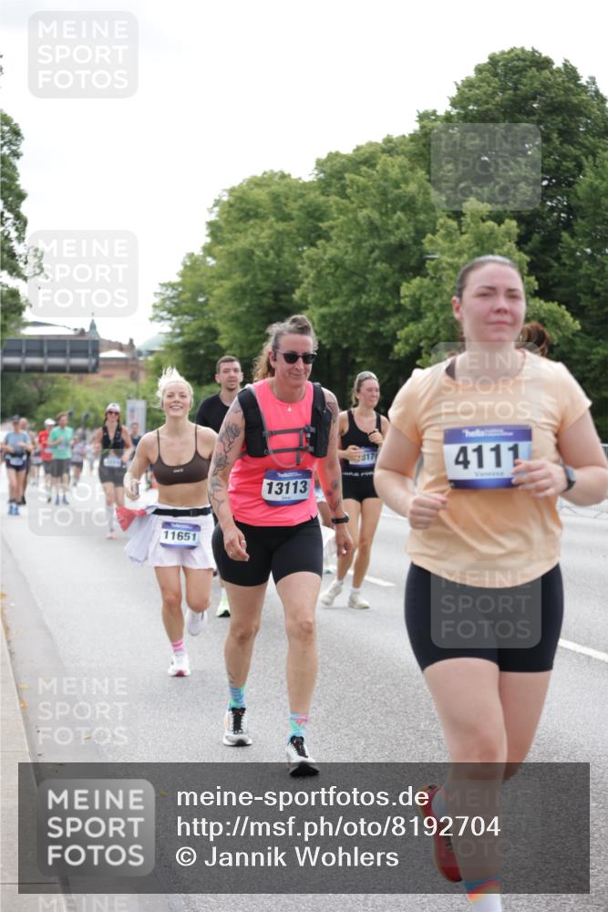 29.06.2025 - hella hamburg halbmarathon Jannik Wohlers http://msf.ph/oto/8192704 29.06.2025 10:24:22 Lombardsbrücke 1352, 1395, 2108, 2249, 2280, 2944, 3053, 3099, 3113, 3132, 4008, 4010, 4111, 4221, 4444, 5126, 5138, 5829, 5830, 6261, 6570, 10907, 11651, 11816, 11817, 12070, 12303, 14898, 15124, 15796, 15975, 17535, 18105 meine-sportfotos.de