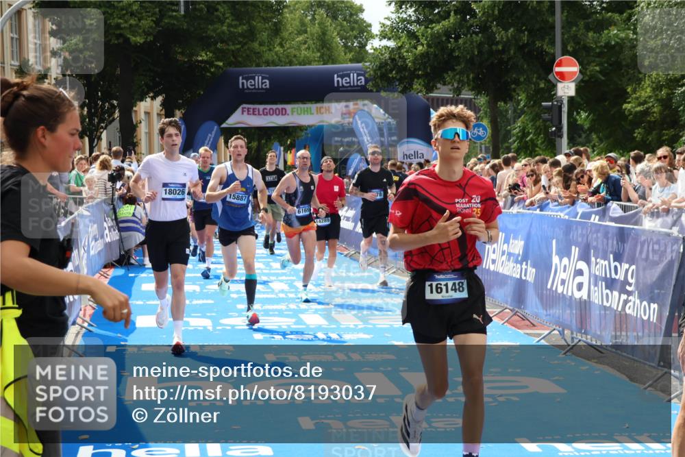 29.06.2025 - hella hamburg halbmarathon Zöllner http://msf.ph/oto/8193037 29.06.2025 10:34:43 Ziel 16148, 5152, 5554, 6169, 6878, 8395, 12369, 14289, 14549, 14603, 15887, 16148, 17014, 18026 meine-sportfotos.de