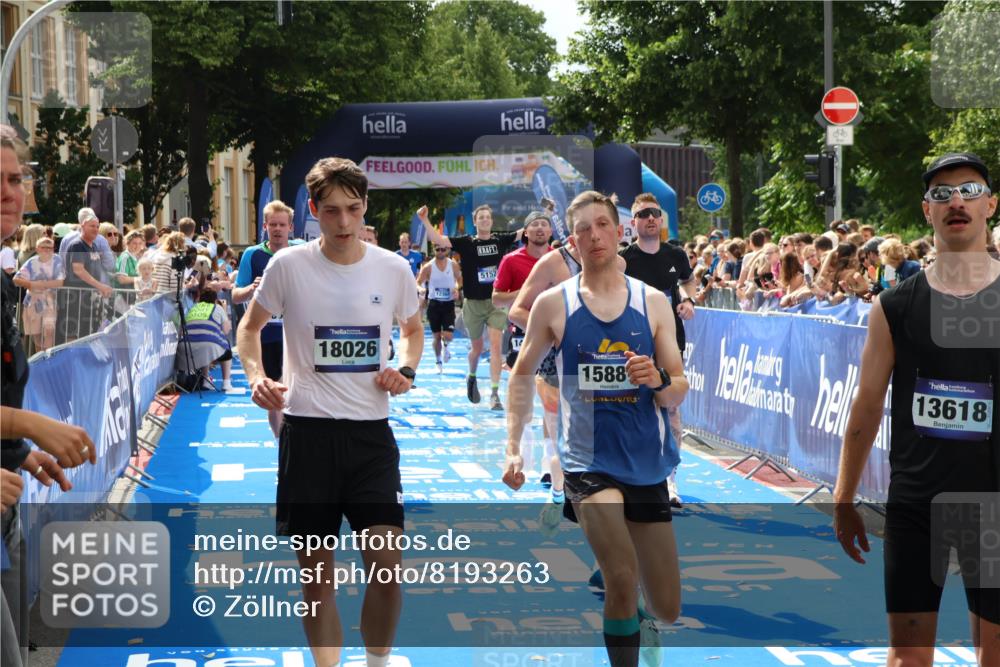 29.06.2025 - hella hamburg halbmarathon Zöllner http://msf.ph/oto/8193263 29.06.2025 10:34:45 Ziel 1562, 5048, 5152, 5554, 6169, 6878, 8395, 12369, 14289, 14388, 14549, 14603, 15887, 17014, 18026, 18237 meine-sportfotos.de