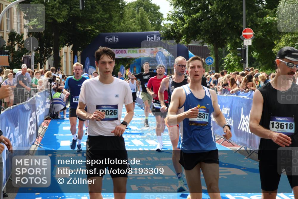 29.06.2025 - hella hamburg halbmarathon Zöllner http://msf.ph/oto/8193309 29.06.2025 10:34:46 Ziel 1217, 1562, 5048, 5152, 5554, 6169, 6878, 8395, 12369, 14289, 14388, 14549, 14603, 15887, 17014, 18026, 18237 meine-sportfotos.de