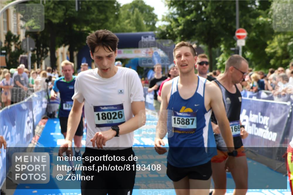 29.06.2025 - hella hamburg halbmarathon Zöllner http://msf.ph/oto/8193408 29.06.2025 10:34:47 Ziel 1217, 1562, 2879, 5048, 5152, 5554, 6169, 6878, 8395, 12369, 14289, 14388, 14549, 14603, 14629, 15991, 17014, 18237 meine-sportfotos.de