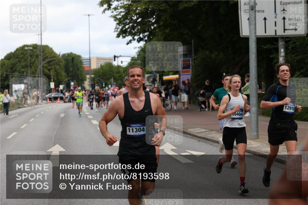 29.06.2025 - hella hamburg halbmarathon Yannick Fuchs http://msf.ph/oto/8193598 29.06.2025 10:31:22 20KM 1385, 1571, 2121, 3959, 5092, 5315, 5961, 6529, 6915, 7831, 8084, 8121, 9313, 10404, 10680, 10852, 11120, 11304, 11620, 11833, 12051, 12168, 12916, 13991, 14075, 16158, 17024, 17078, 17192, 17306, 17723, 18038, 18062, 18733 meine-sportfotos.de