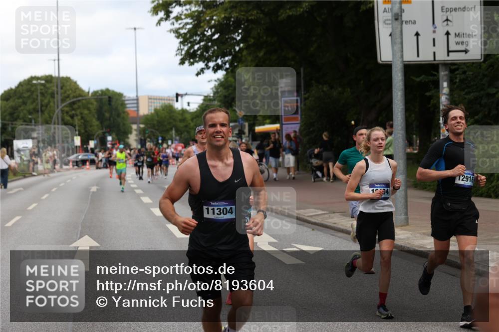 29.06.2025 - hella hamburg halbmarathon Yannick Fuchs http://msf.ph/oto/8193604 29.06.2025 10:31:22 20KM 1385, 1571, 2121, 3959, 5092, 5315, 5961, 6529, 6915, 7831, 8084, 8121, 9313, 10404, 10680, 10852, 11120, 11304, 11620, 11833, 12051, 12168, 12916, 13991, 14075, 16158, 17024, 17078, 17192, 17306, 17723, 18038, 18062, 18733 meine-sportfotos.de