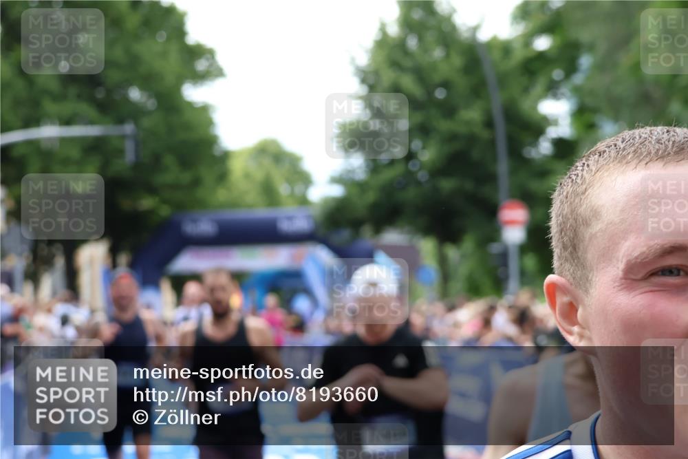 29.06.2025 - hella hamburg halbmarathon Zöllner http://msf.ph/oto/8193660 29.06.2025 10:34:58 Ziel 4477, 6704, 7466, 8864, 12044, 12204, 12751, 14952, 15391, 15902, 16140, 16177, 16712, 17643, 18183, 18220, 18419, 18837 meine-sportfotos.de
