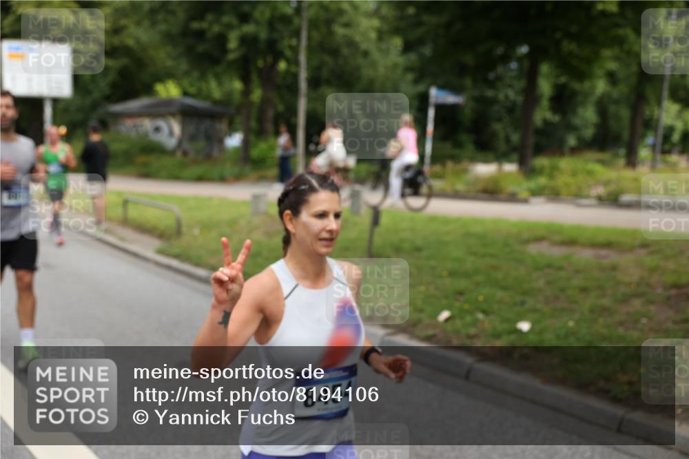 29.06.2025 - hella hamburg halbmarathon Yannick Fuchs http://msf.ph/oto/8194106 29.06.2025 10:44:09 20KM 1216, 1321, 2020, 2234, 2788, 3296, 3414, 3543, 3562, 3852, 3947, 4247, 4933, 5447, 5894, 5978, 6125, 6282, 7100, 7657, 8153, 8313, 8454, 8576, 8689, 8813, 8899, 8921, 9031, 9303, 9491, 9551, 9597, 9723, 10189, 10480, 11339, 11975, 12203, 12235, 12527, 12733, 13159, 13225, 13282, 13463, 13758, 13976, 14562, 14794, 14838, 15620, 15966, 16000, 16242, 16403, 16732, 16738, 16843, 16877, 16887, 17001, 17282, 17319, 18228, 18229, 18350, 18451, 18499, 18884 meine-sportfotos.de