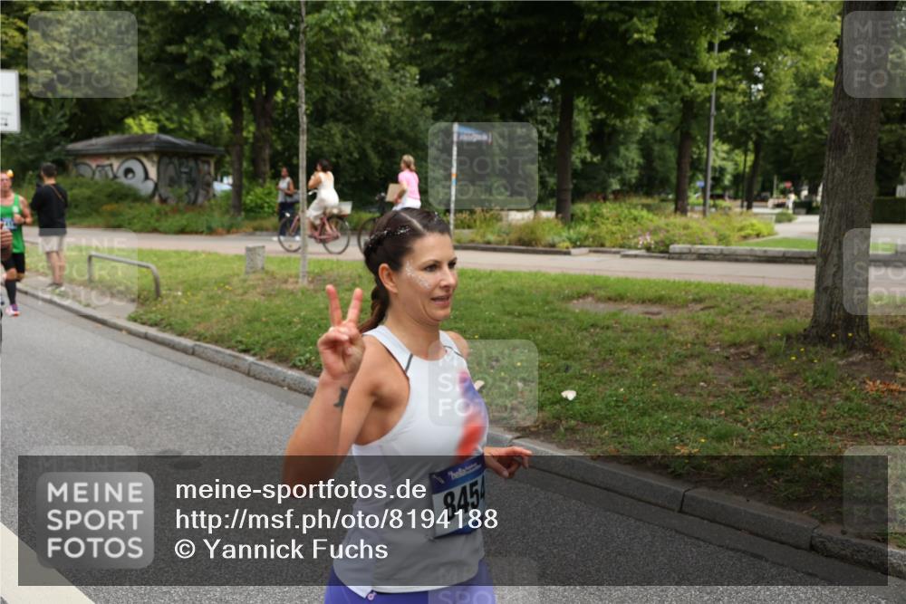 29.06.2025 - hella hamburg halbmarathon Yannick Fuchs http://msf.ph/oto/8194188 29.06.2025 10:44:09 20KM 1216, 1321, 2020, 2234, 2788, 3296, 3414, 3543, 3562, 3852, 3947, 4247, 4933, 5447, 5894, 5978, 6125, 6282, 7100, 7657, 8153, 8313, 8454, 8576, 8689, 8813, 8899, 8921, 9031, 9303, 9491, 9551, 9597, 9723, 10189, 10480, 11339, 11975, 12203, 12235, 12527, 12733, 13159, 13225, 13282, 13463, 13758, 13976, 14562, 14794, 14838, 15620, 15966, 16000, 16242, 16403, 16732, 16738, 16843, 16877, 16887, 17001, 17282, 17319, 18228, 18229, 18350, 18451, 18499, 18884 meine-sportfotos.de