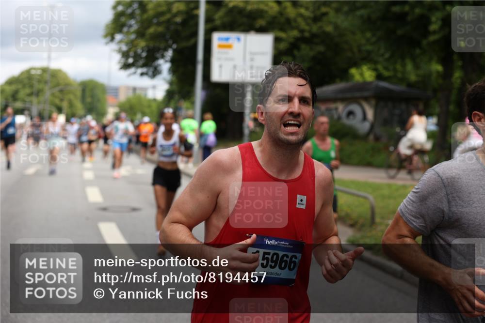 29.06.2025 - hella hamburg halbmarathon Yannick Fuchs http://msf.ph/oto/8194457 29.06.2025 10:44:10 20KM 1216, 1321, 2020, 2234, 2788, 3296, 3414, 3543, 3562, 3852, 3947, 4247, 4933, 5447, 5894, 5978, 6125, 6282, 7100, 7657, 8153, 8313, 8454, 8576, 8689, 8813, 8899, 8921, 9031, 9303, 9491, 9551, 10480, 10750, 11339, 11975, 12203, 12235, 12527, 12733, 13159, 13225, 13282, 13463, 13758, 13812, 13976, 14562, 14794, 15620, 15966, 16000, 16242, 16403, 16732, 16843, 16877, 16887, 17001, 17282, 17319, 18228, 18229, 18350, 18451, 18499, 18884 meine-sportfotos.de