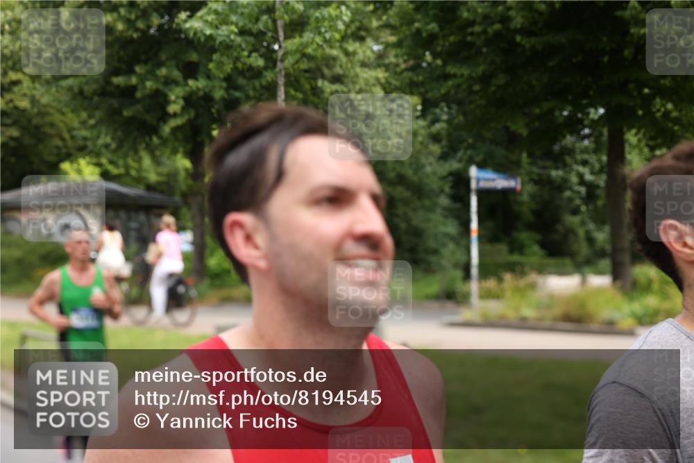 29.06.2025 - hella hamburg halbmarathon Yannick Fuchs http://msf.ph/oto/8194545 29.06.2025 10:44:10 20KM 1216, 1321, 2020, 2234, 2788, 3296, 3414, 3543, 3562, 3852, 3947, 4247, 4933, 5447, 5894, 5978, 6125, 6282, 7100, 7657, 8153, 8313, 8454, 8576, 8689, 8813, 8899, 8921, 9031, 9303, 9491, 9551, 10480, 10750, 11339, 11975, 12203, 12235, 12527, 12733, 13159, 13225, 13282, 13463, 13758, 13812, 13976, 14562, 14794, 15620, 15966, 16000, 16242, 16403, 16732, 16843, 16877, 16887, 17001, 17282, 17319, 18228, 18229, 18350, 18451, 18499, 18884 meine-sportfotos.de