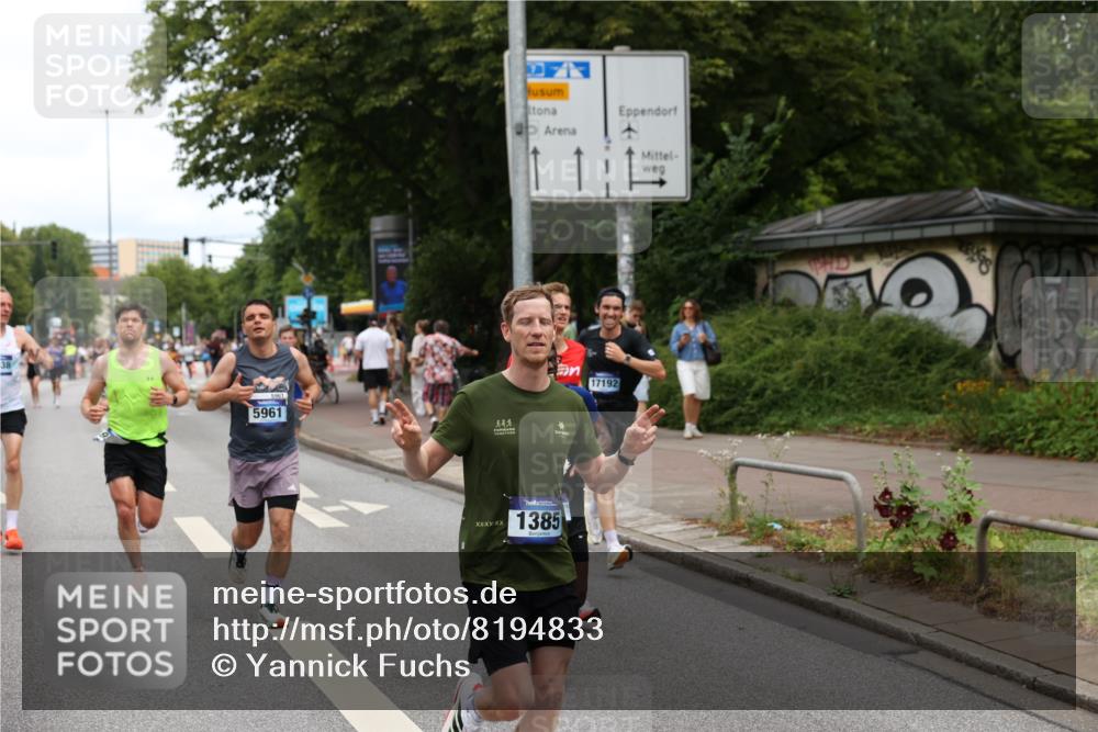 29.06.2025 - hella hamburg halbmarathon Yannick Fuchs http://msf.ph/oto/8194833 29.06.2025 10:31:33 20KM 1385, 1411, 1571, 3959, 4860, 4865, 5003, 5092, 5315, 5961, 6529, 7482, 7831, 8084, 8121, 8362, 9296, 9313, 10680, 10738, 11120, 11833, 13972, 15261, 16523, 17024, 17192, 17306, 17658, 17723, 18038, 18062, 18384, 18733, 18824 meine-sportfotos.de