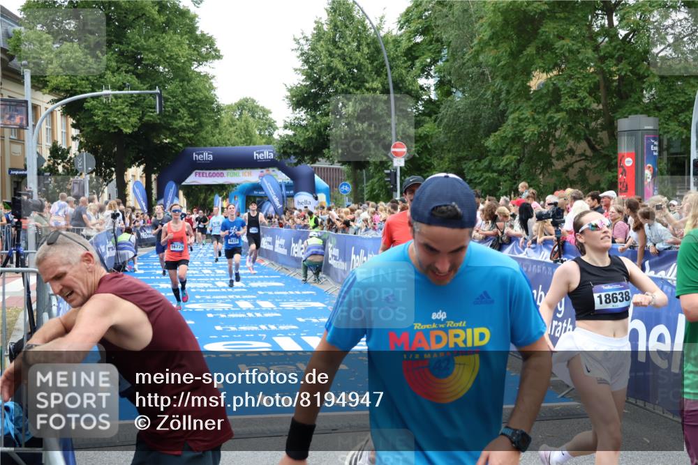 29.06.2025 - hella hamburg halbmarathon Zöllner http://msf.ph/oto/8194947 29.06.2025 10:45:35 Ziel 2138, 2415, 5623, 6831, 8374, 8668, 12154, 12277, 14062, 15666, 16725, 18638, 18878 meine-sportfotos.de