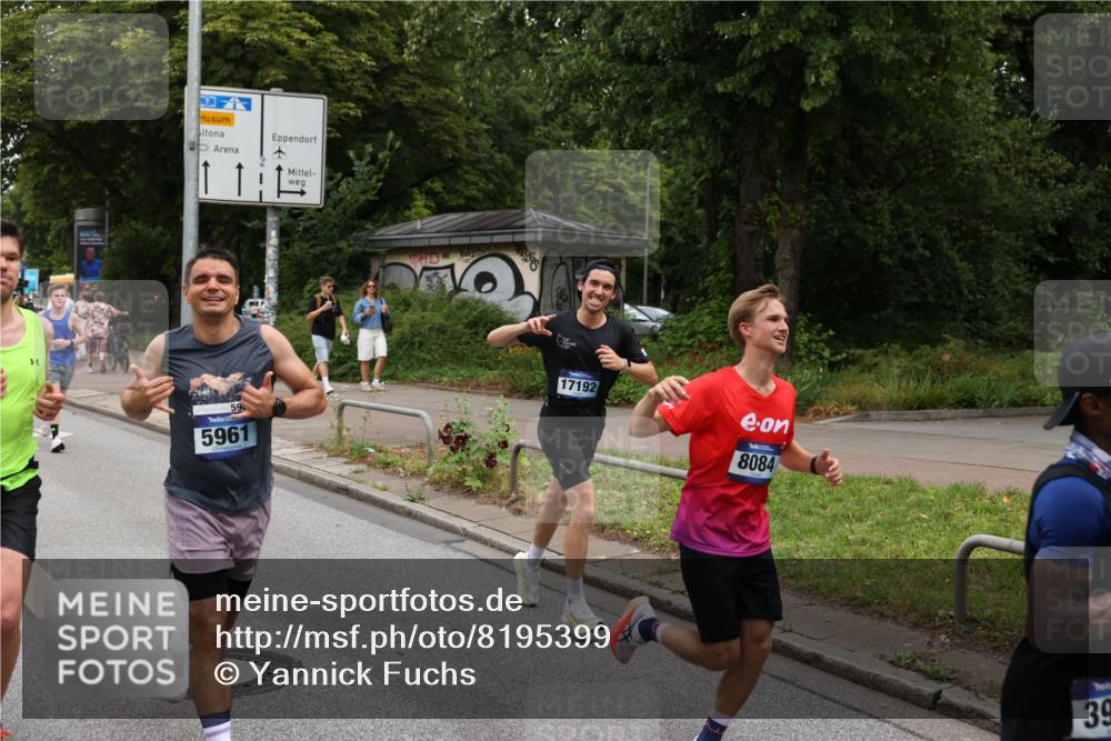29.06.2025 - hella hamburg halbmarathon Yannick Fuchs http://msf.ph/oto/8195399 29.06.2025 10:31:35 20KM 1385, 1411, 1571, 3959, 4860, 4865, 5003, 5092, 5307, 5315, 5961, 6123, 6529, 7310, 7482, 7831, 8084, 8121, 8362, 9178, 9296, 9313, 10680, 10738, 11120, 11833, 13972, 14691, 15261, 15939, 16523, 17024, 17192, 17306, 17658, 17723, 18038, 18062, 18384, 18733, 18824 meine-sportfotos.de