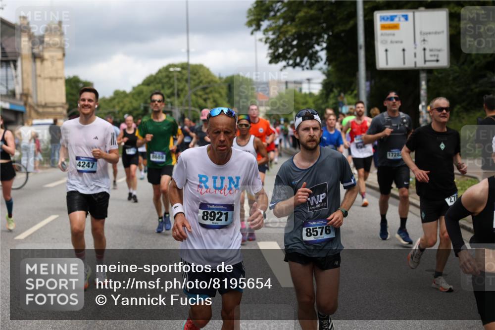 29.06.2025 - hella hamburg halbmarathon Yannick Fuchs http://msf.ph/oto/8195654 29.06.2025 10:44:18 20KM 1119, 1216, 1321, 1399, 1630, 2020, 2234, 2788, 3296, 3414, 3852, 3947, 4127, 4247, 4933, 5447, 5894, 6125, 6282, 8153, 8313, 8576, 8657, 8689, 8899, 8921, 9031, 9303, 10371, 10480, 10750, 11455, 11975, 12203, 12235, 12527, 12733, 13225, 13282, 13463, 13609, 13758, 13812, 14562, 14794, 15620, 15950, 16000, 16242, 16403, 16732, 16806, 16887, 17247, 17282, 17319, 18228, 18229, 18451, 18499, 18657, 18658, 18811, 18884 meine-sportfotos.de
