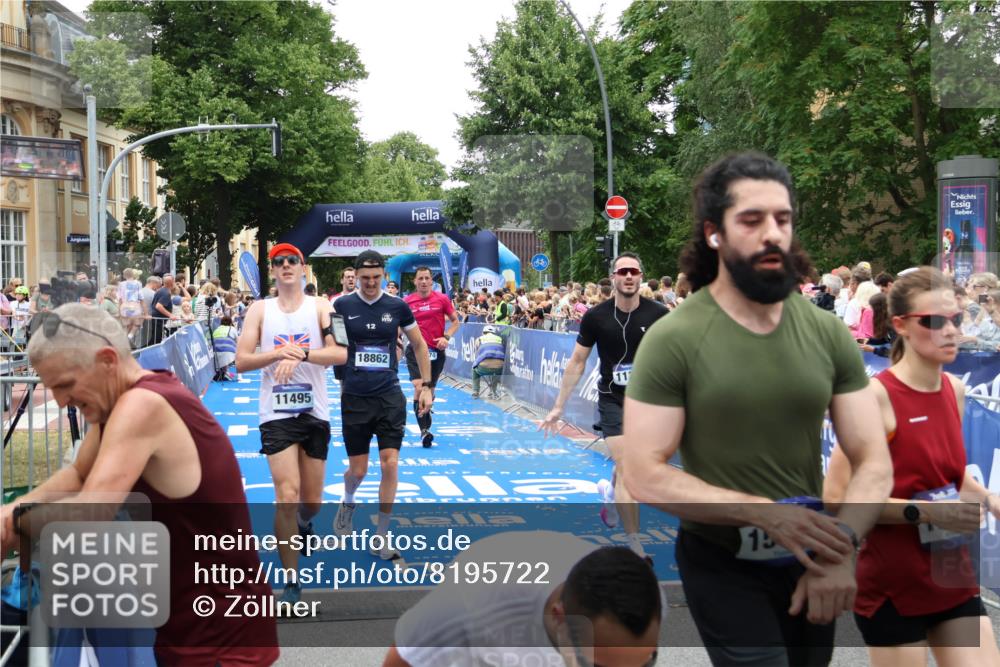 29.06.2025 - hella hamburg halbmarathon Zöllner http://msf.ph/oto/8195722 29.06.2025 10:45:45 Ziel 4854, 5047, 6071, 6711, 11291, 11495, 13975, 14374, 14764, 16617, 17332, 17674, 17835, 18862 meine-sportfotos.de