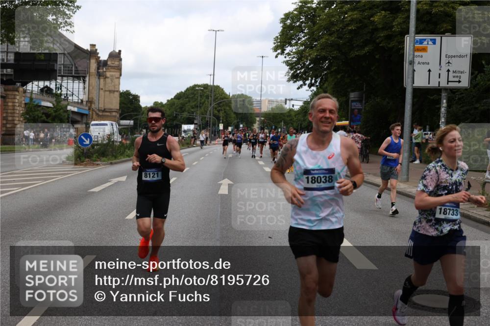 29.06.2025 - hella hamburg halbmarathon Yannick Fuchs http://msf.ph/oto/8195726 29.06.2025 10:31:36 20KM 1385, 1411, 1571, 3959, 4860, 4865, 5003, 5092, 5307, 5315, 5961, 6123, 6529, 7310, 7482, 7831, 8084, 8121, 8362, 9178, 9296, 9313, 10680, 10738, 11120, 11833, 13972, 14459, 14691, 14934, 15261, 15939, 16523, 17024, 17192, 17306, 17658, 17723, 18038, 18062, 18384, 18733, 18824 meine-sportfotos.de