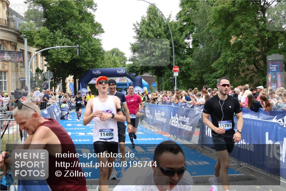 29.06.2025 - hella hamburg halbmarathon Zöllner http://msf.ph/oto/8195744 29.06.2025 10:45:45 Ziel 4854, 5047, 6071, 6711, 11291, 11495, 13975, 14374, 14764, 16617, 17332, 17674, 17835, 18862 meine-sportfotos.de