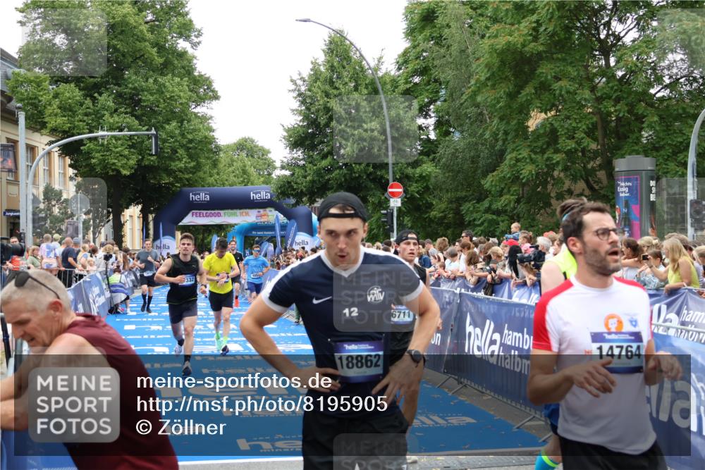 29.06.2025 - hella hamburg halbmarathon Zöllner http://msf.ph/oto/8195905 29.06.2025 10:45:48 Ziel 4345, 4854, 5047, 6071, 6290, 6711, 7385, 13975, 14374, 16617, 17332, 17835 meine-sportfotos.de