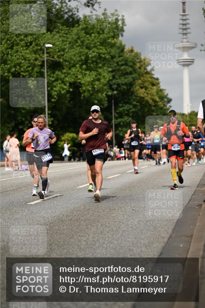 29.06.2025 - hella hamburg halbmarathon Dr. Thomas Lammeyer http://msf.ph/oto/8195917 29.06.2025 10:11:24 Kennedybrücke 1993, 4262, 4502, 5287, 5807, 5845, 5926, 6517, 6518, 6833, 7503, 8585, 10283, 10700, 10703, 11114, 11394 meine-sportfotos.de
