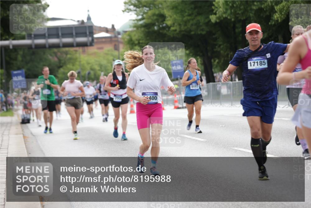 29.06.2025 - hella hamburg halbmarathon Jannik Wohlers http://msf.ph/oto/8195988 29.06.2025 10:24:38 Lombardsbrücke 1740, 2000, 2249, 3920, 4008, 4010, 5126, 7778, 8083, 9573, 11400, 11921, 14649, 15153, 15679, 15942, 17185, 17954, 18194, 18198 meine-sportfotos.de